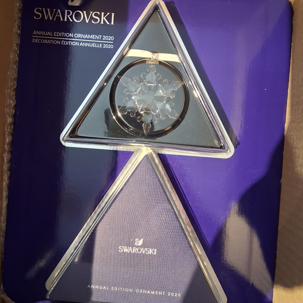 Swarovski Crystal 2020 Annual Edition Snowflake/Star Christmas Ornament 5511041